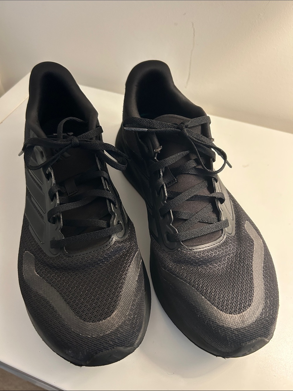 adidas Men's Black Athletic Running Sneakers